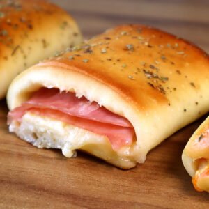 Enrol. Presunto e queijo