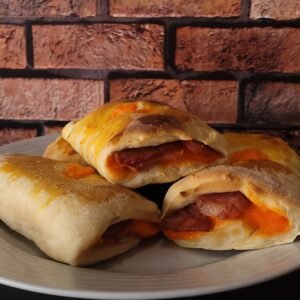 Enrol. Calabresa com Cheddar